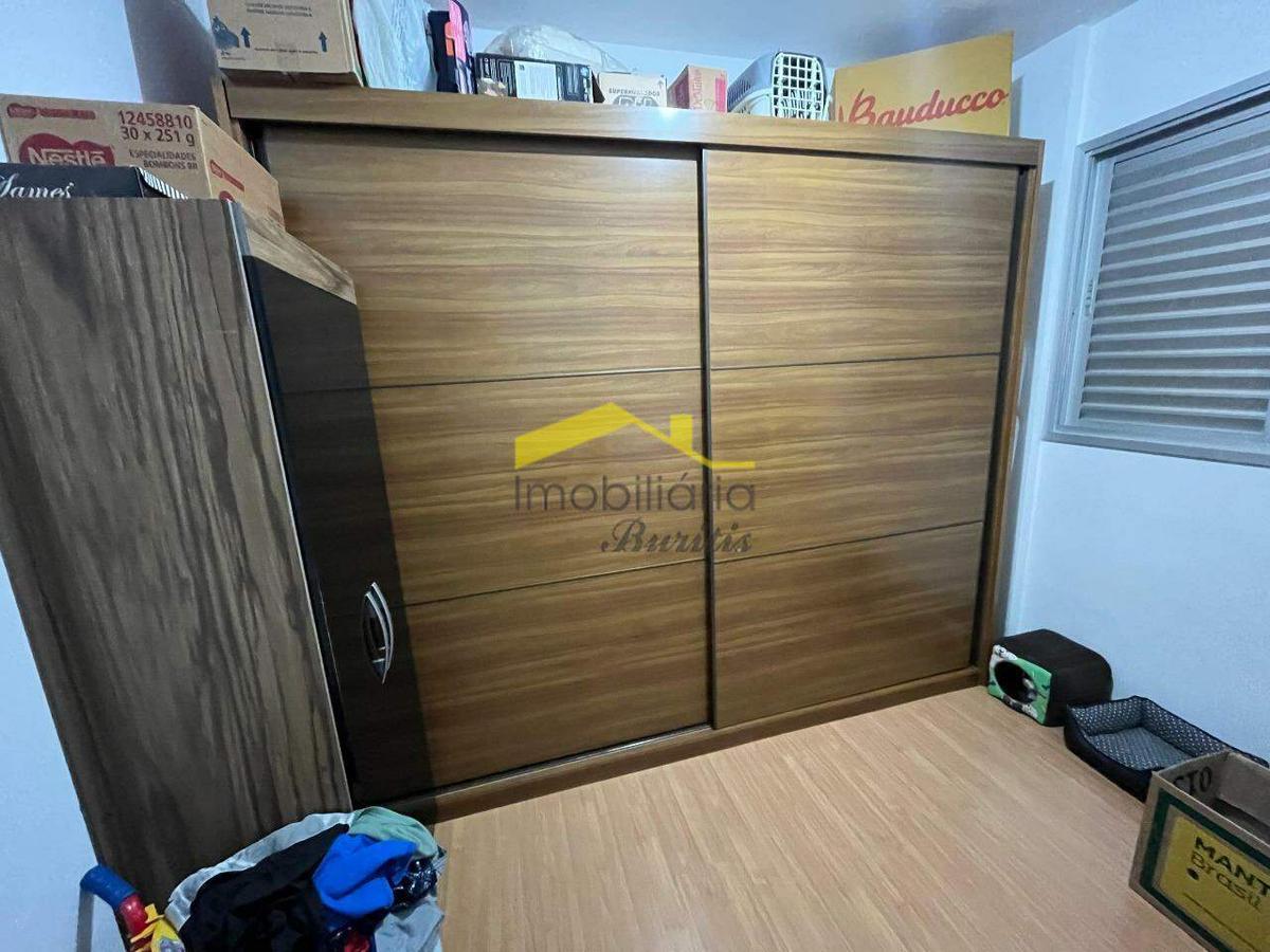 Apartamento, Estoril, 3 Quartos, 2 Vagas, 1 Suíte