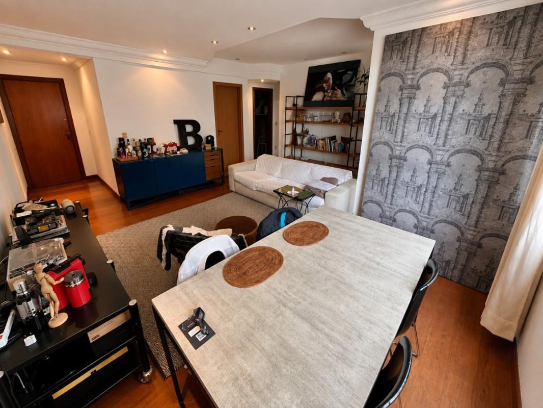 Apartamento, Vila Paris, 2 Quartos, 1 Vaga