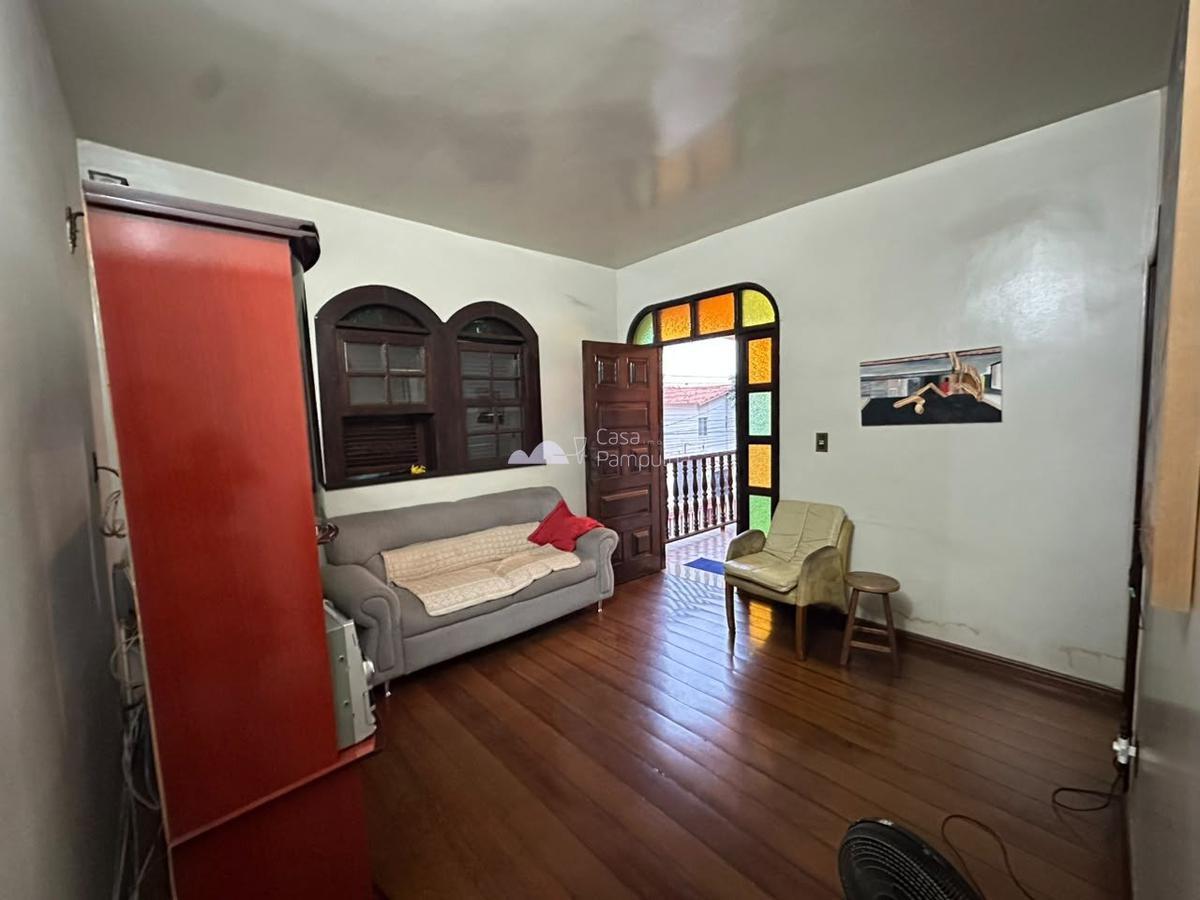 Casa, Liberdade, 6 Quartos, 8 Vagas, 2 Suítes