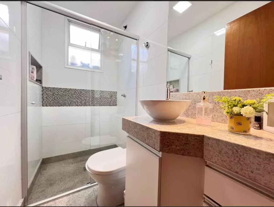 Apartamento, Santa Branca, 2 Quartos, 3 Vagas, 1 Suíte