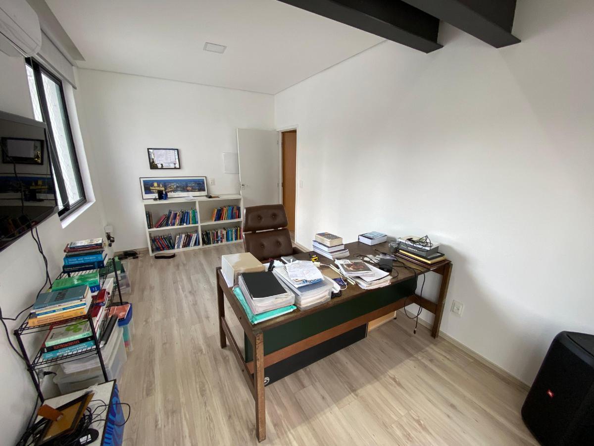 Casa, São José, 4 Quartos, 2 Vagas, 1 Suíte