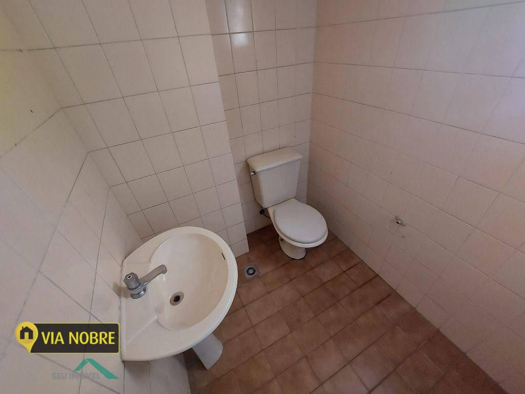 Sala, Lourdes