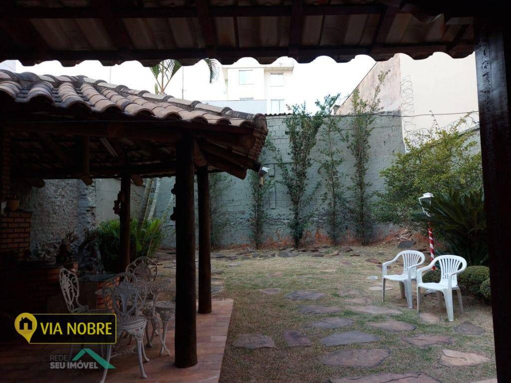 Casa, Calafate, 6 Quartos, 6 Vagas, 1 Suíte
