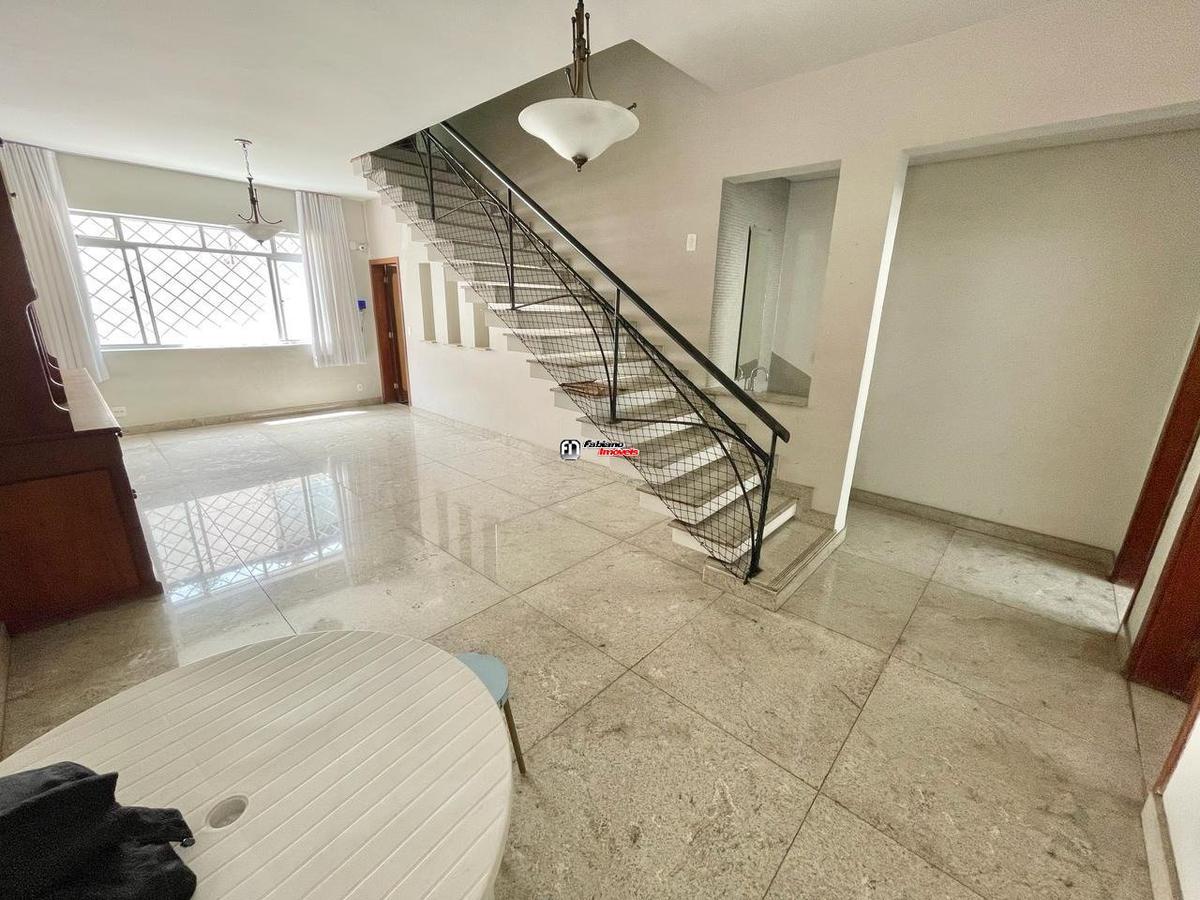 Casa, São Luiz (pampulha), 5 Quartos, 15 Vagas, 2 Suítes