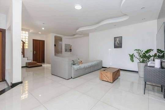 Casa, Renascença, 3 Quartos, 4 Vagas, 1 Suíte