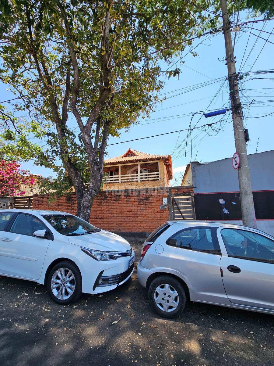 Casa, Itapoã, 2 Quartos, 0 Vaga