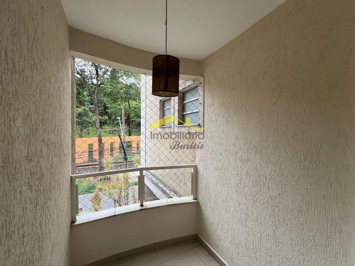 Apartamento, Estoril, 2 Quartos, 2 Vagas, 1 Suíte