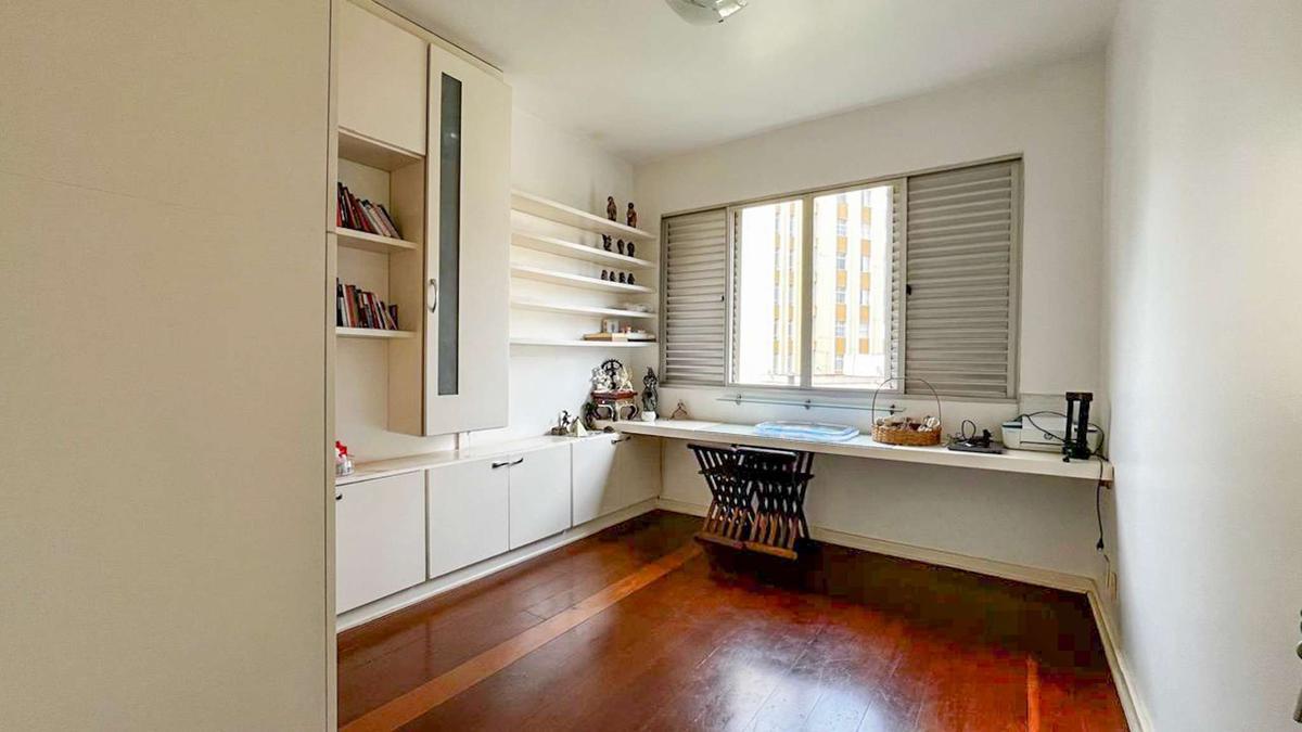 Apartamento, Sion, 4 Quartos, 2 Vagas, 1 Suíte
