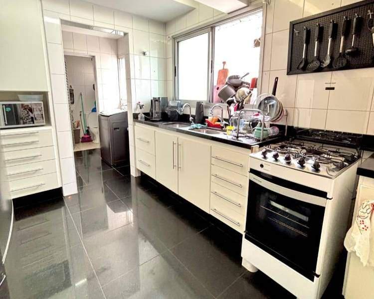 Cobertura, Funcionários, 4 Quartos, 4 Vagas, 2 Suítes