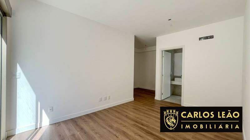 Apartamento, Cruzeiro, 4 Quartos, 4 Vagas, 2 Suítes