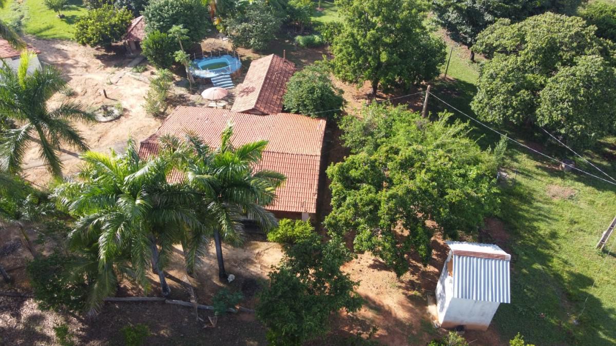 Lote, Centro, 3 Quartos, 0 Vaga