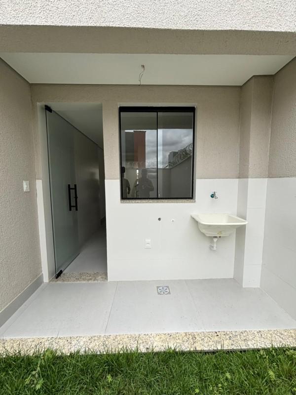 Casa, Santa Mônica, 2 Quartos, 2 Vagas, 2 Suítes