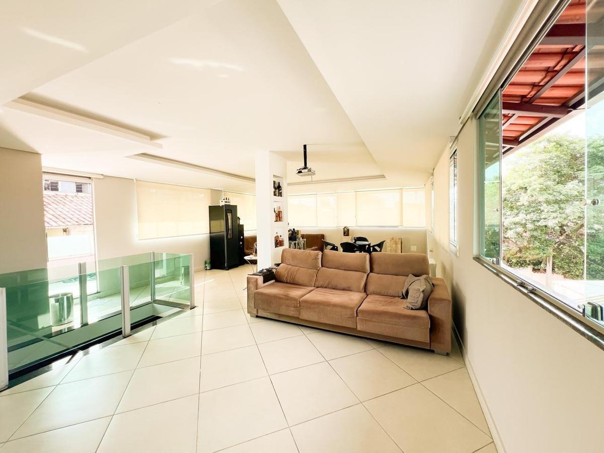 Casa, Alípio de Melo, 3 Quartos, 3 Vagas, 1 Suíte