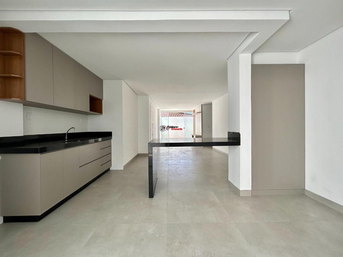 Apartamento, Castelo, 4 Quartos, 2 Vagas, 1 Suíte