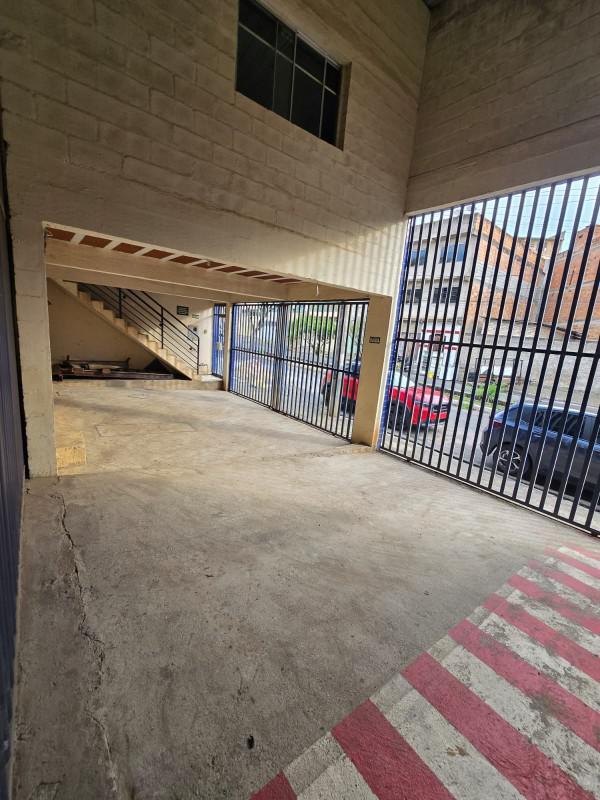 Galpão, Parque Ayrton Senna, 0 Quarto, 0 Vaga