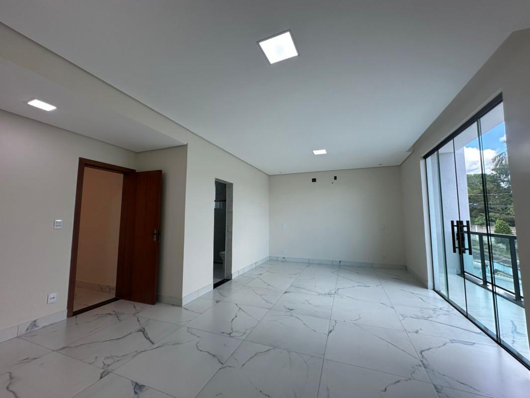 Casa, Espírito Santo, 3 Quartos, 4 Vagas, 1 Suíte