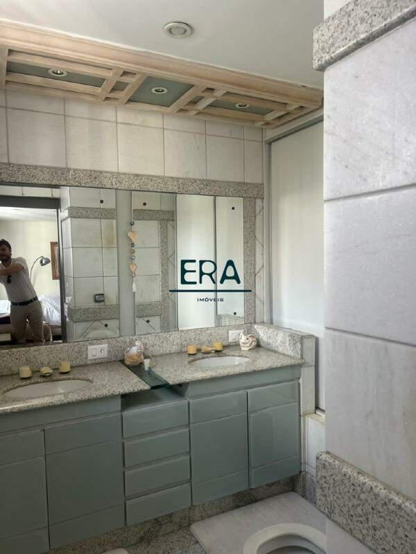 Apartamento, Funcionários, 4 Quartos, 4 Vagas, 3 Suítes