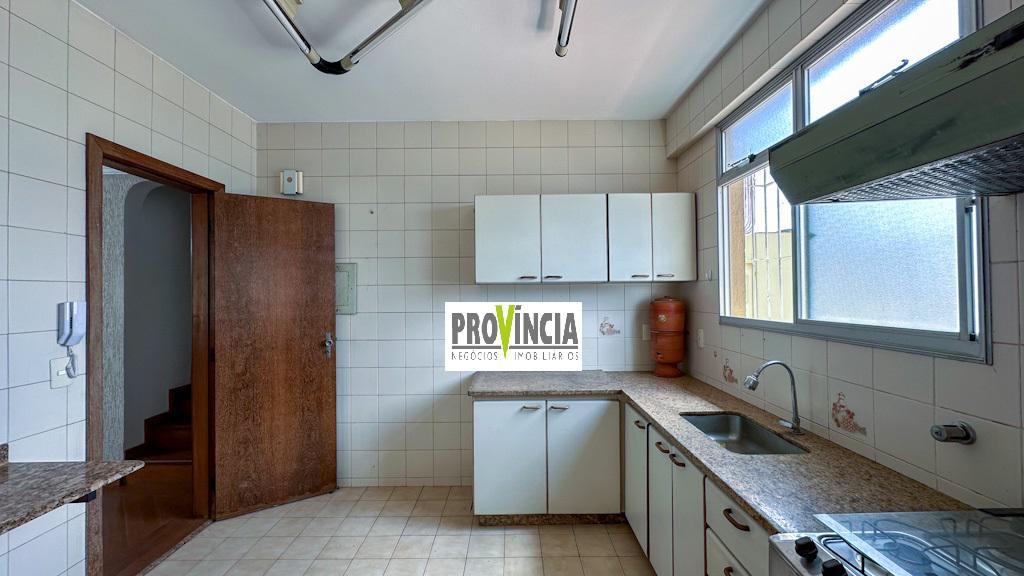 Cobertura, Coração de Jesus, 4 Quartos, 2 Vagas, 1 Suíte