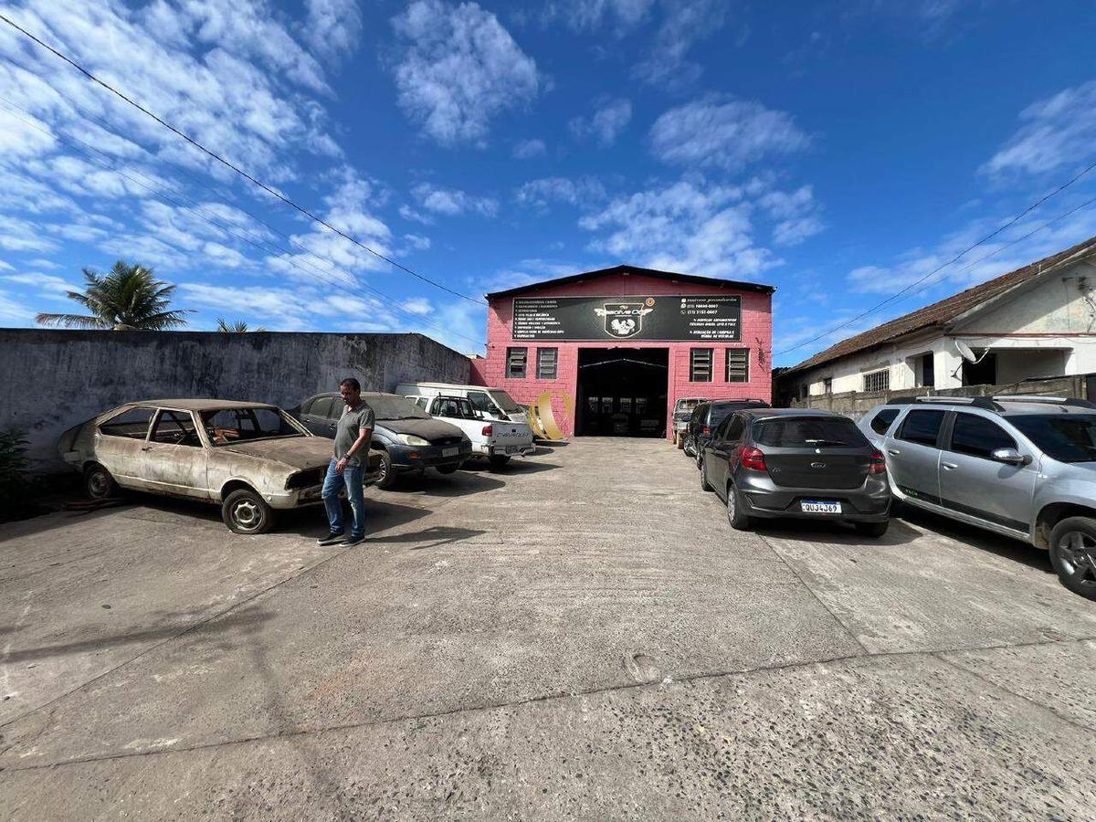 Galpão, Piedade, 0 Quarto, 0 Vaga