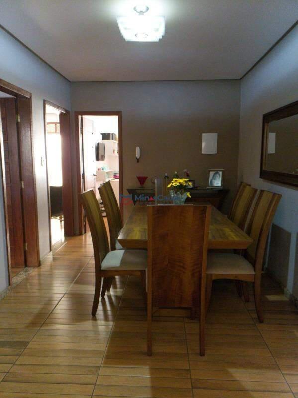 Casa, Primavera, 6 Quartos, 3 Vagas, 1 Suíte