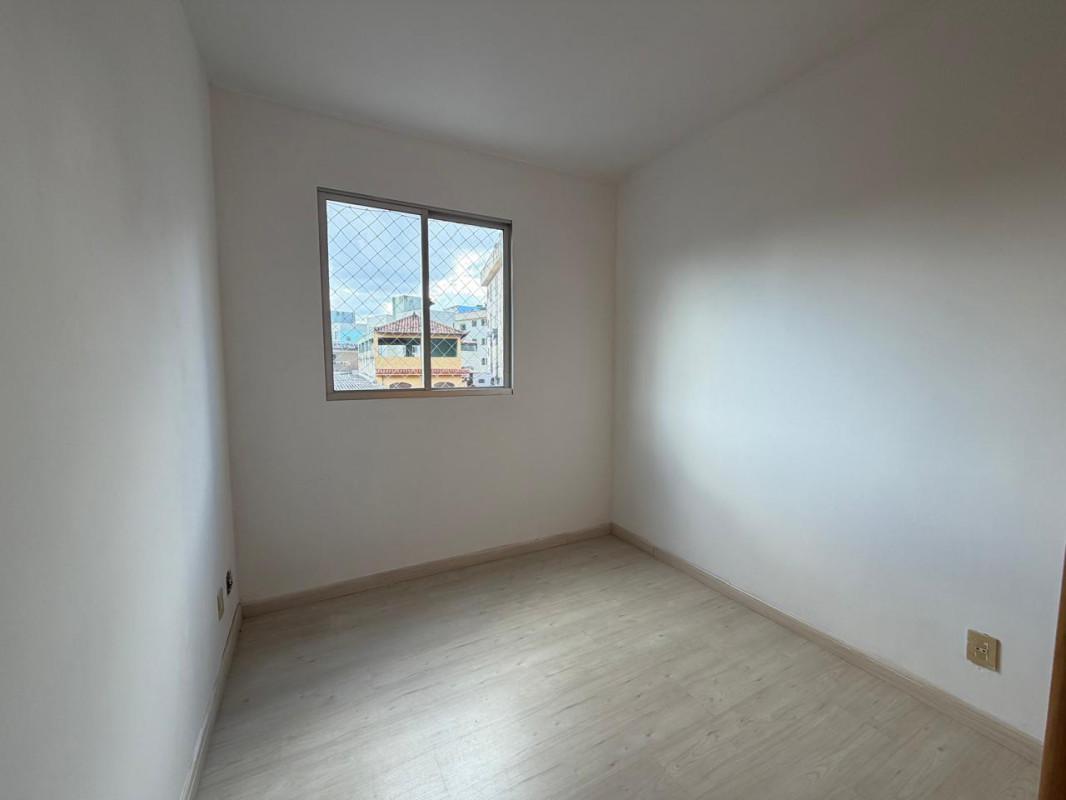 Apartamento, Sagrada Família, 2 Quartos, 1 Vaga