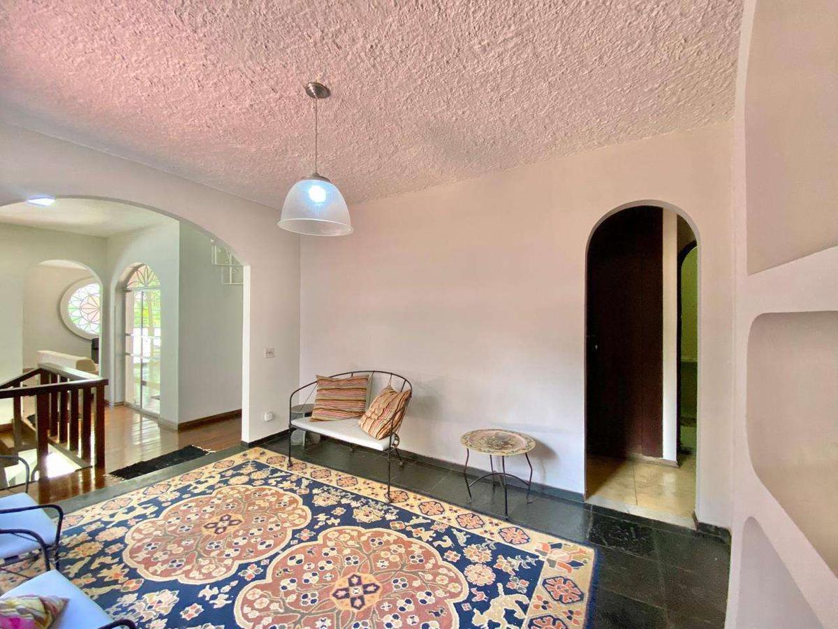 Casa, Sion, 4 Quartos, 6 Vagas, 1 Suíte