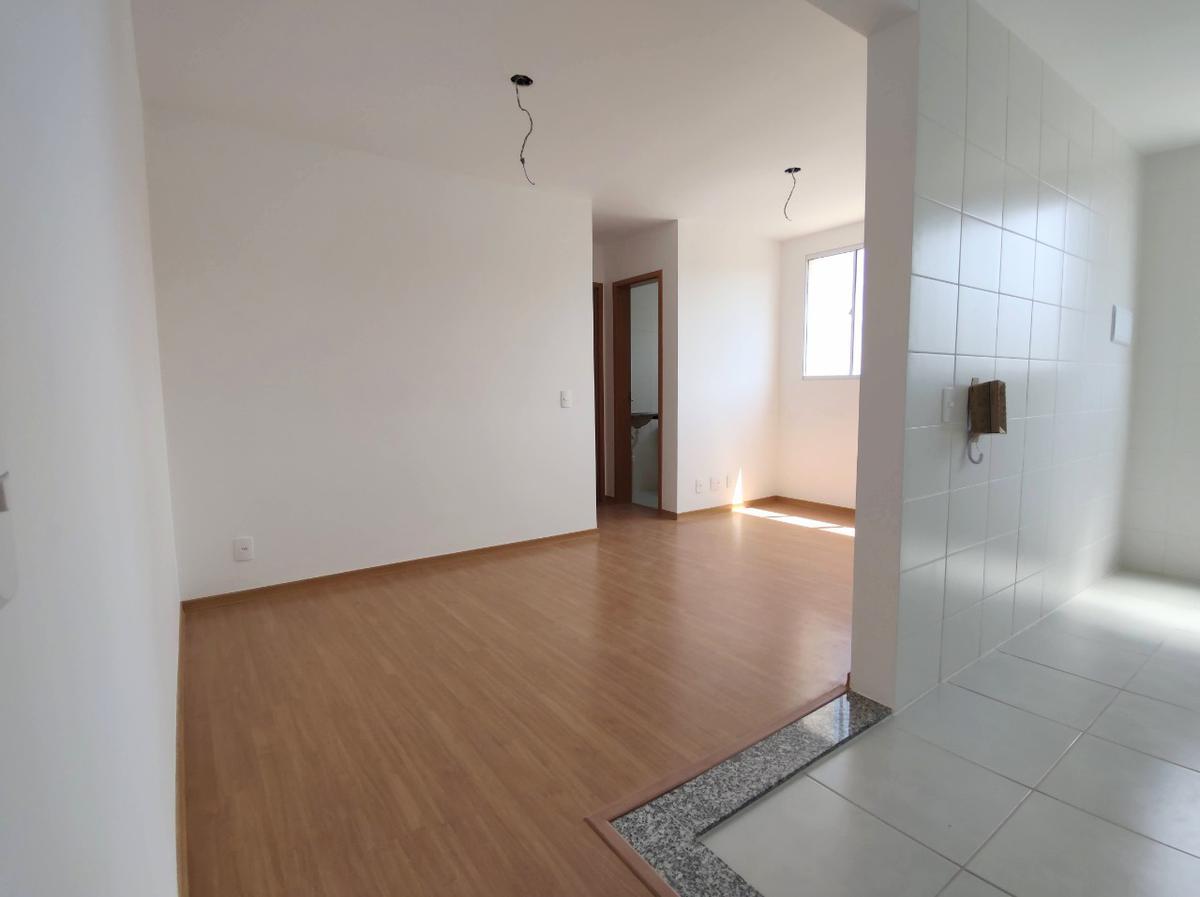 Apartamento, Parque Maracanã, 2 Quartos, 2 Vagas