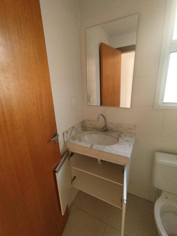 Cobertura, Heliópolis, 2 Quartos, 2 Vagas, 1 Suíte