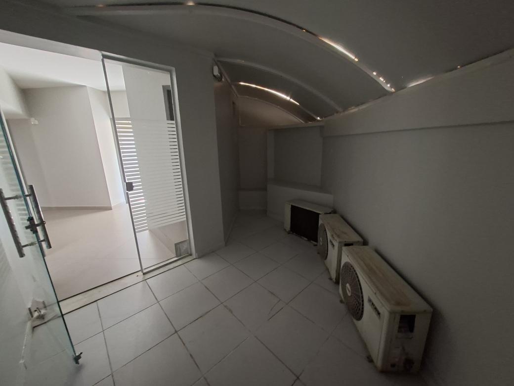 Sala, Funcionários, 0 Quarto, 0 Vaga