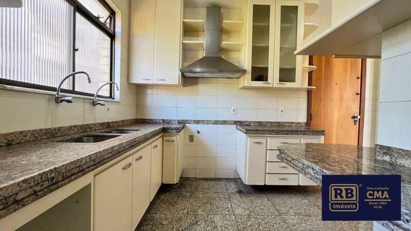 Apartamento, Coração de Jesus, 4 Quartos, 2 Vagas, 1 Suíte