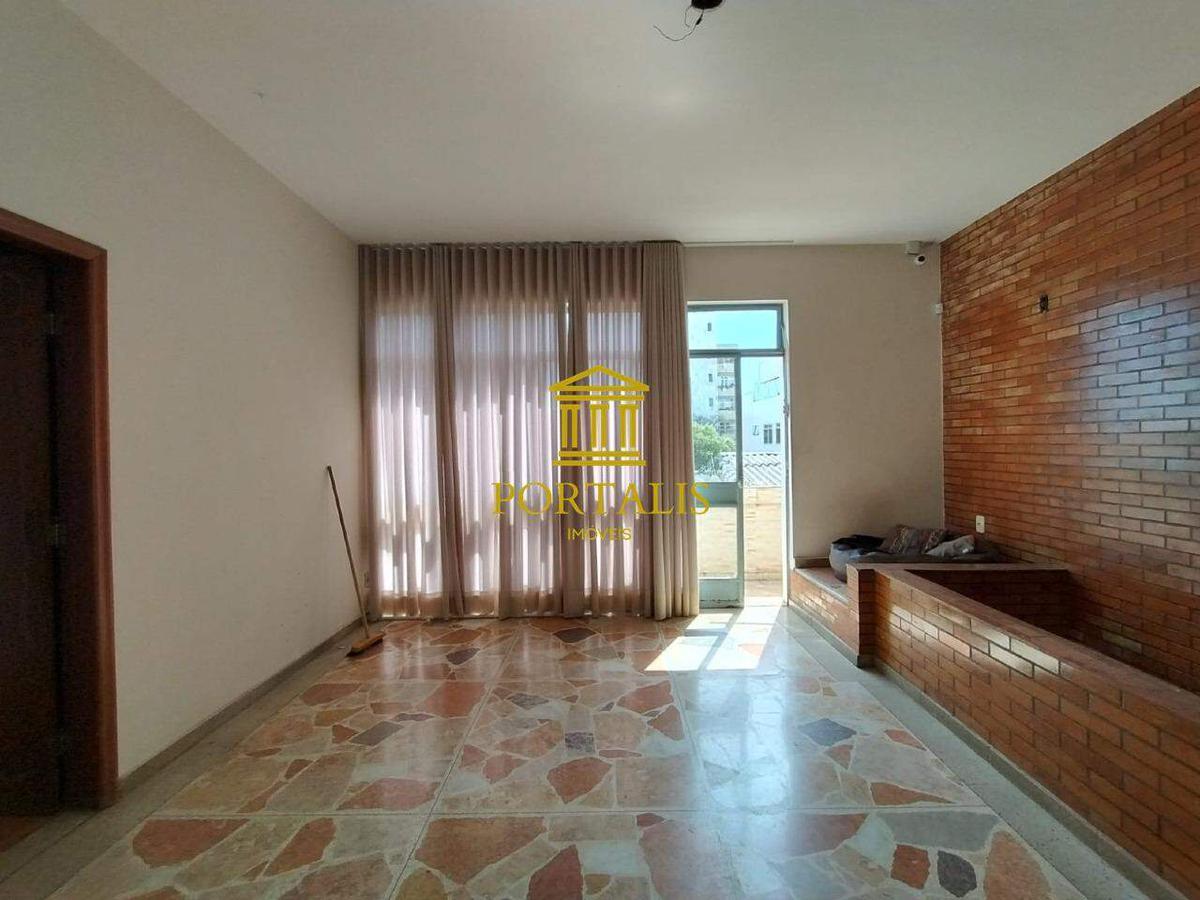 Casa, Santo Antônio, 4 Quartos, 2 Vagas, 1 Suíte