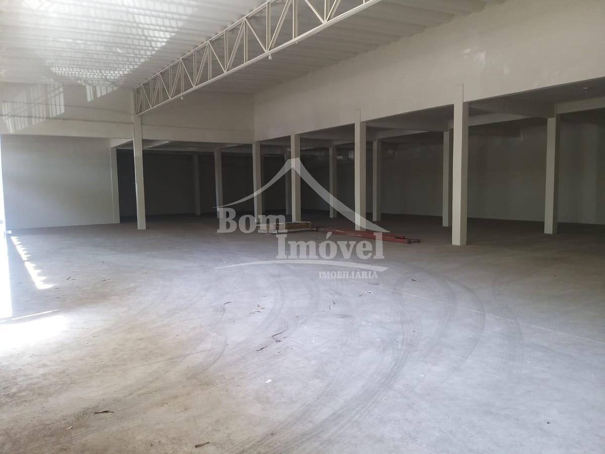 Galpão, Centro, 0 Quarto, 0 Vaga