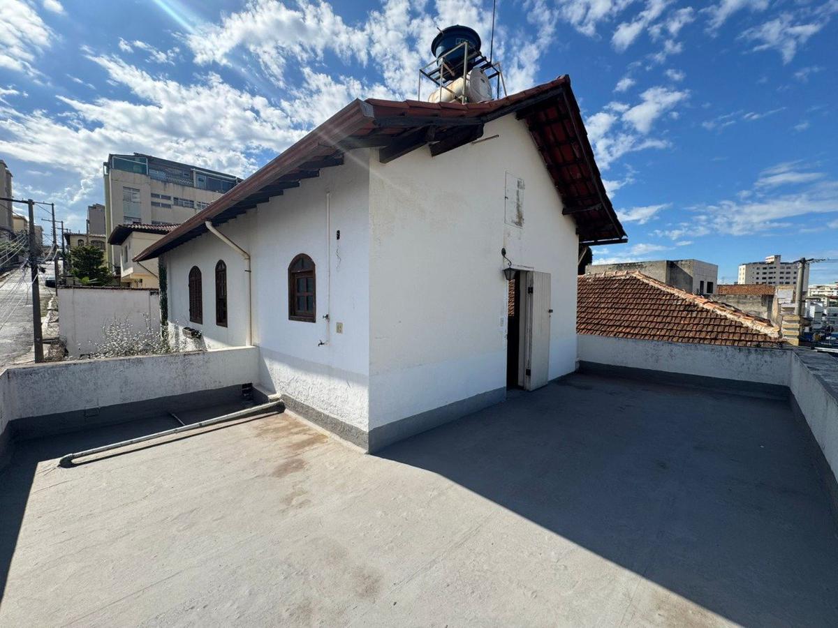 Casa, Floresta, 5 Quartos, 3 Vagas, 1 Suíte