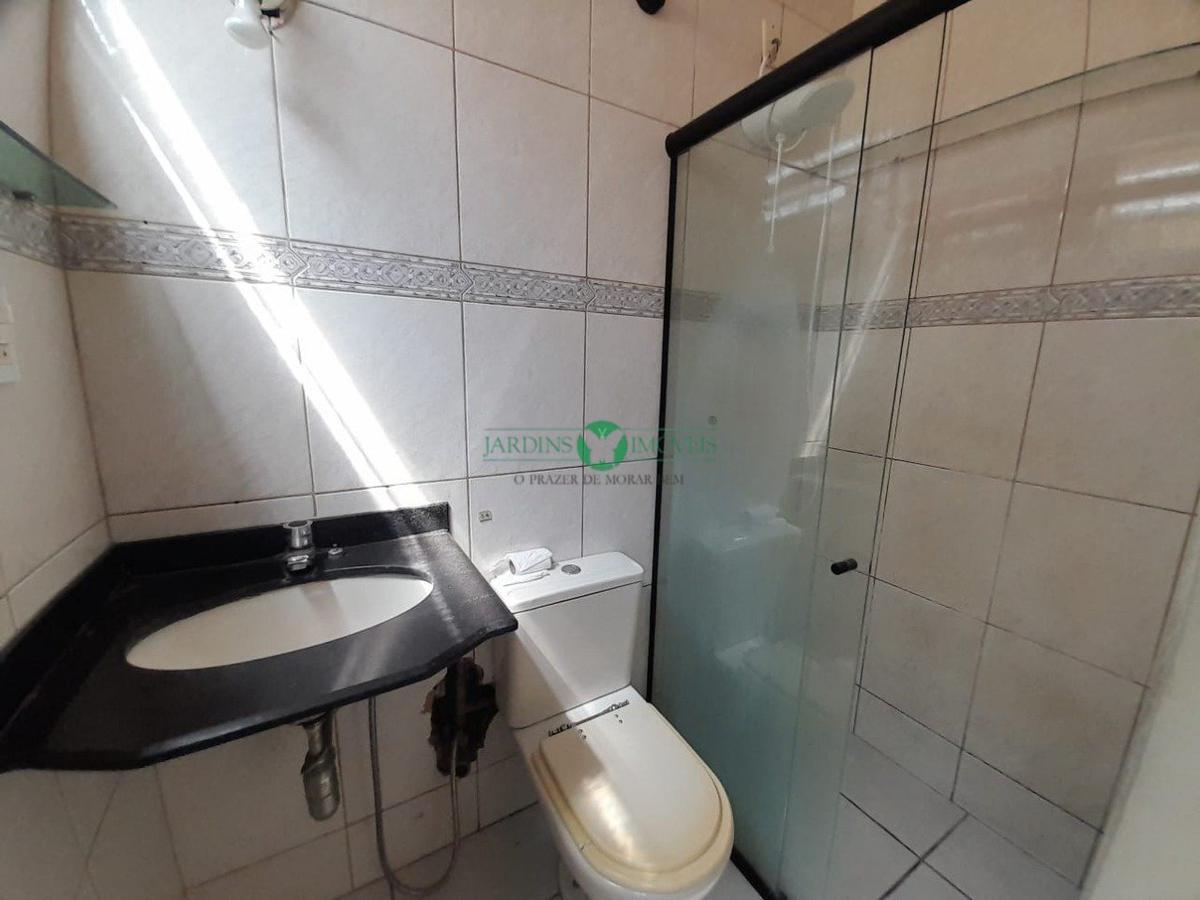 Casa, Cachoeirinha, 3 Quartos, 2 Vagas, 1 Suíte