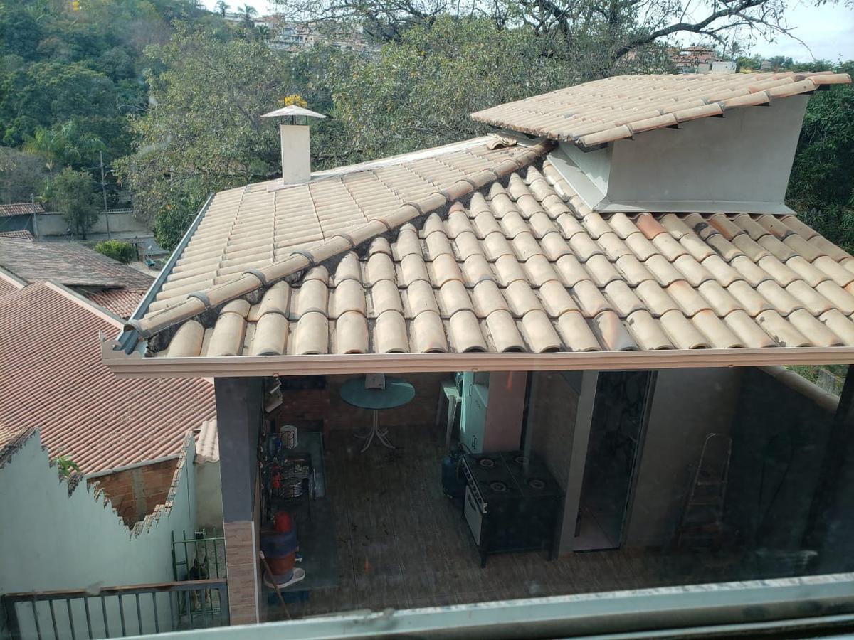 Casa, Bom Repouso, 3 Quartos, 2 Vagas, 1 Suíte