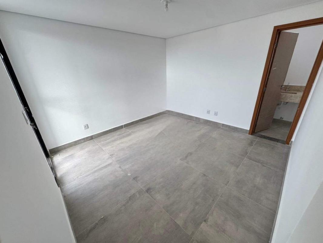 Cobertura, Sagrada Família, 3 Quartos, 2 Vagas, 1 Suíte