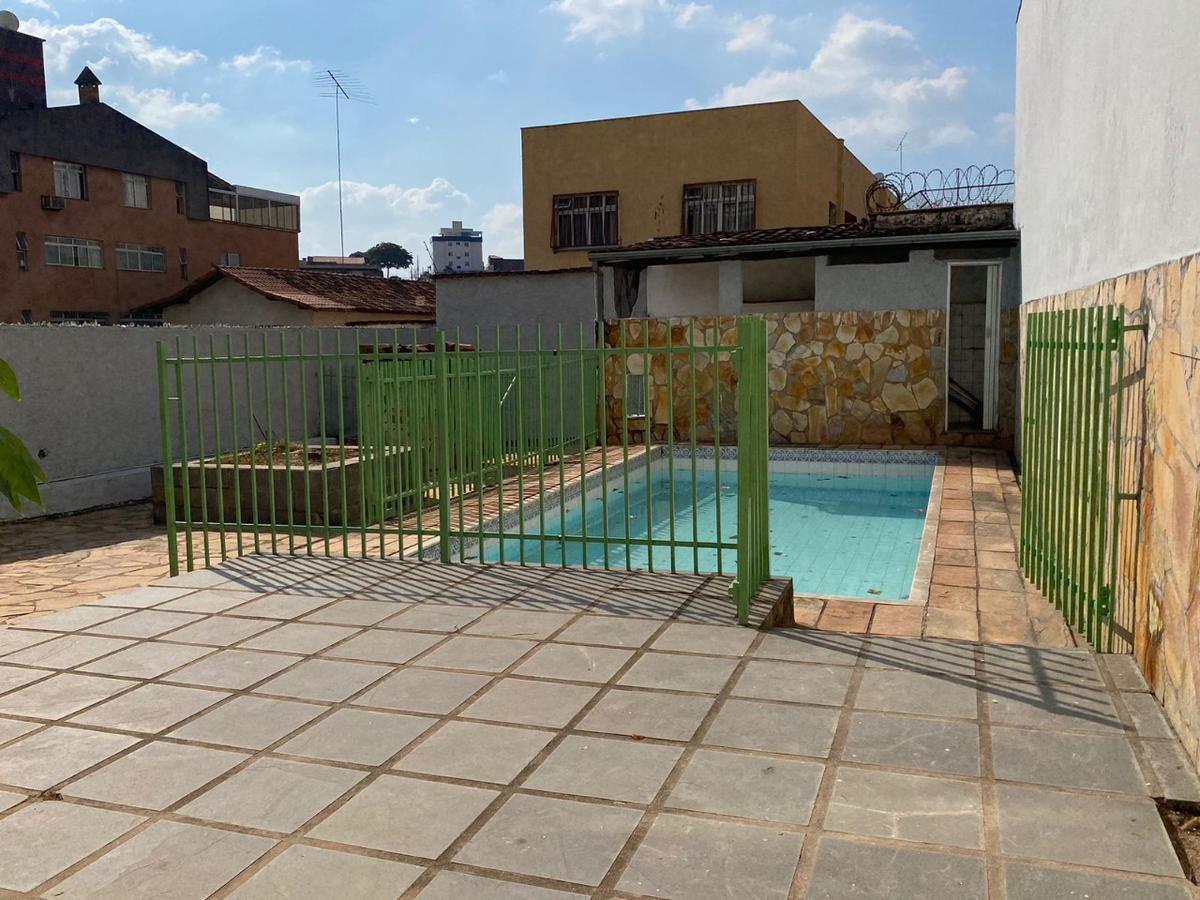 Casa, Colégio Batista, 5 Quartos, 3 Vagas, 1 Suíte