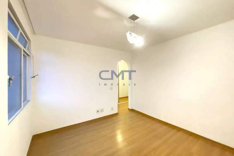 Apartamento, Coração de Jesus, 3 Quartos, 1 Vaga, 1 Suíte