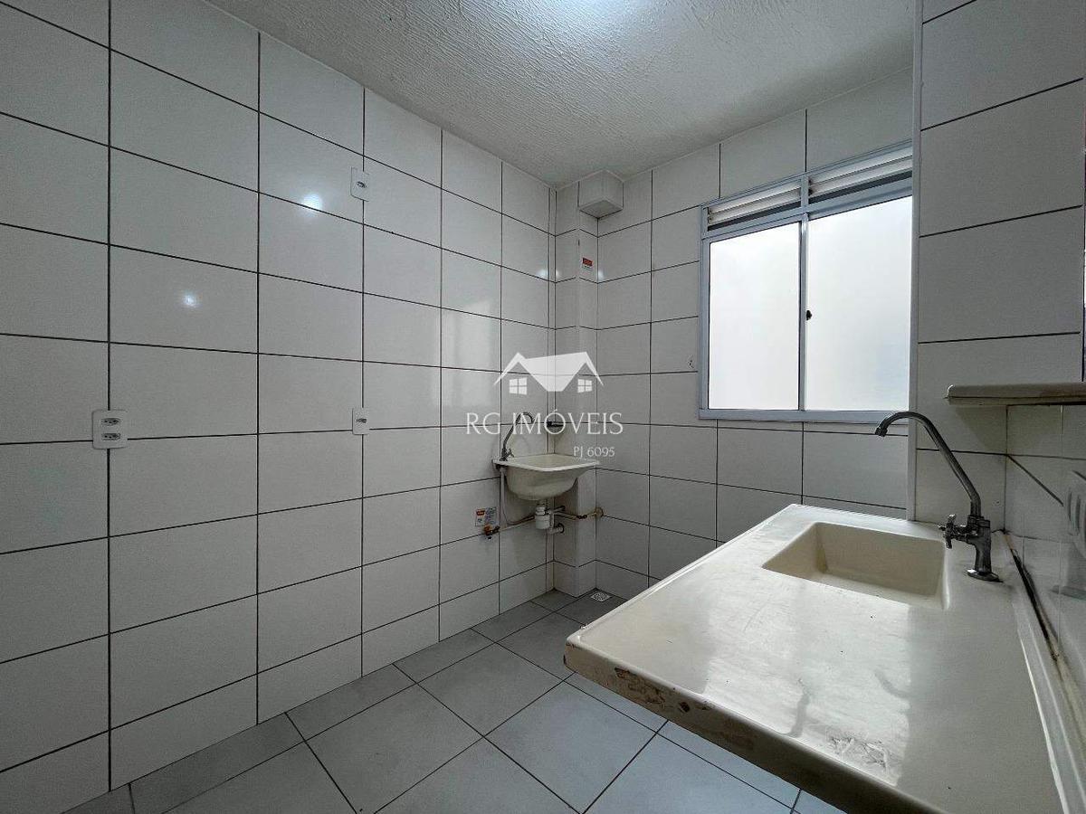 Apartamento, Três Barras, 2 Quartos, 1 Vaga