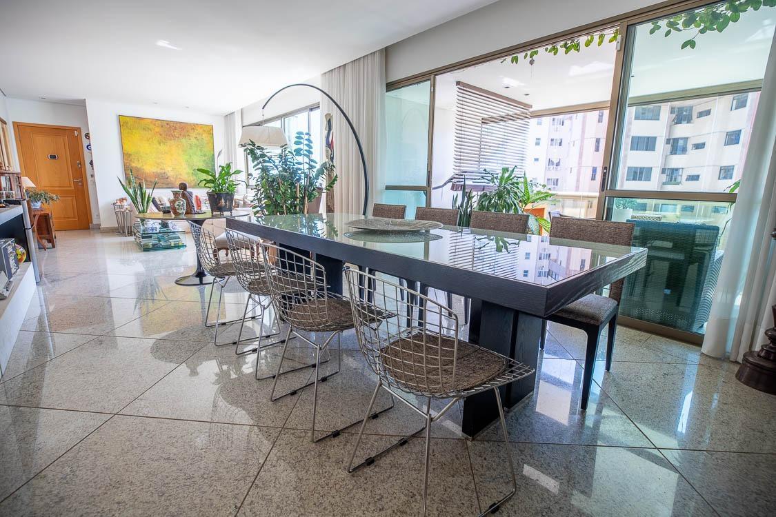 Apartamento, Sion, 4 Quartos, 3 Vagas, 2 Suítes