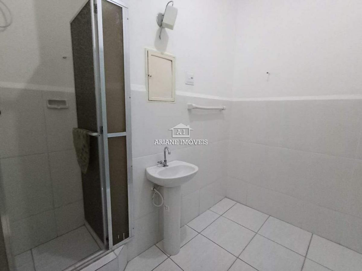 Apartamento, Centro, 2 Quartos, 0 Vaga