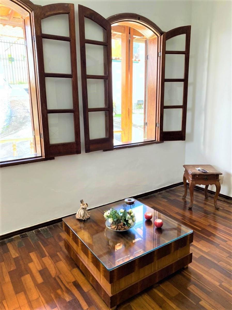 Casa, Sagrada Família, 3 Quartos, 5 Vagas, 1 Suíte