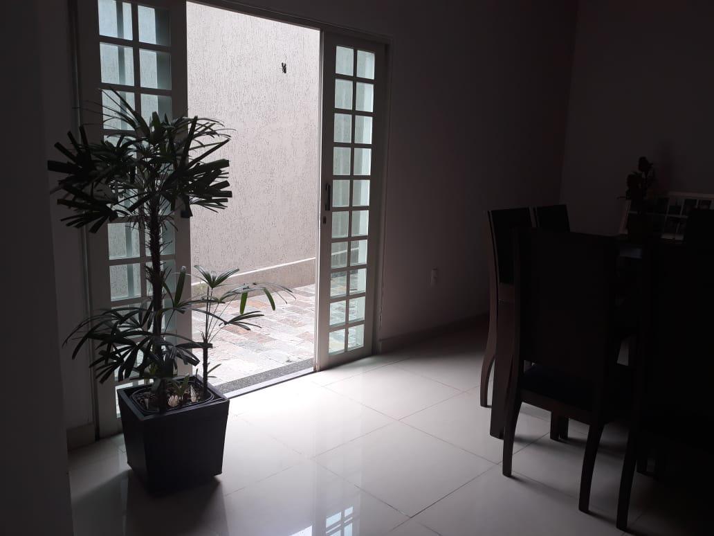 Casa, Santa Amélia, 4 Quartos, 4 Vagas, 2 Suítes