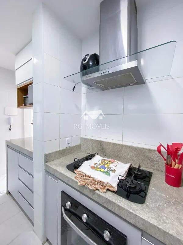 Apartamento, Miramar (barreiro), 2 Quartos, 2 Vagas, 1 Suíte