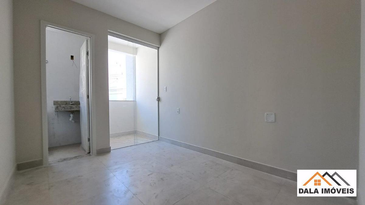 Casa, Planalto, 2 Quartos, 1 Vaga, 1 Suíte