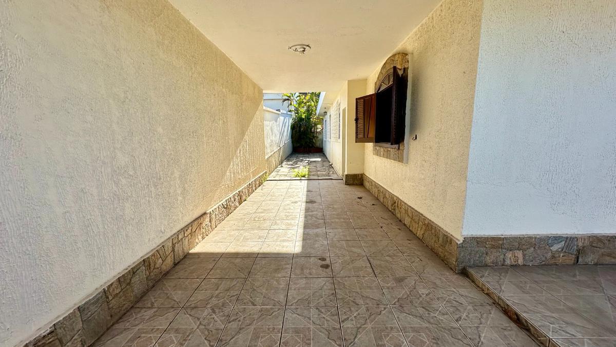 Casa, Itapoã, 4 Quartos, 4 Vagas, 1 Suíte