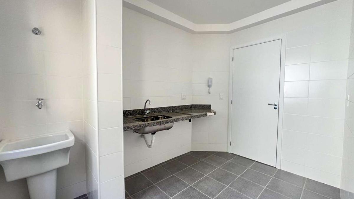 Apartamento, Serra, 2 Quartos, 2 Vagas, 1 Suíte