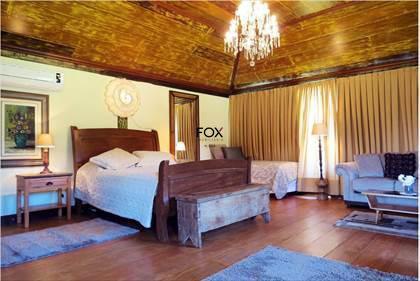 Hotel, Centro, 0 Quarto, 0 Vaga, 16 Suítes