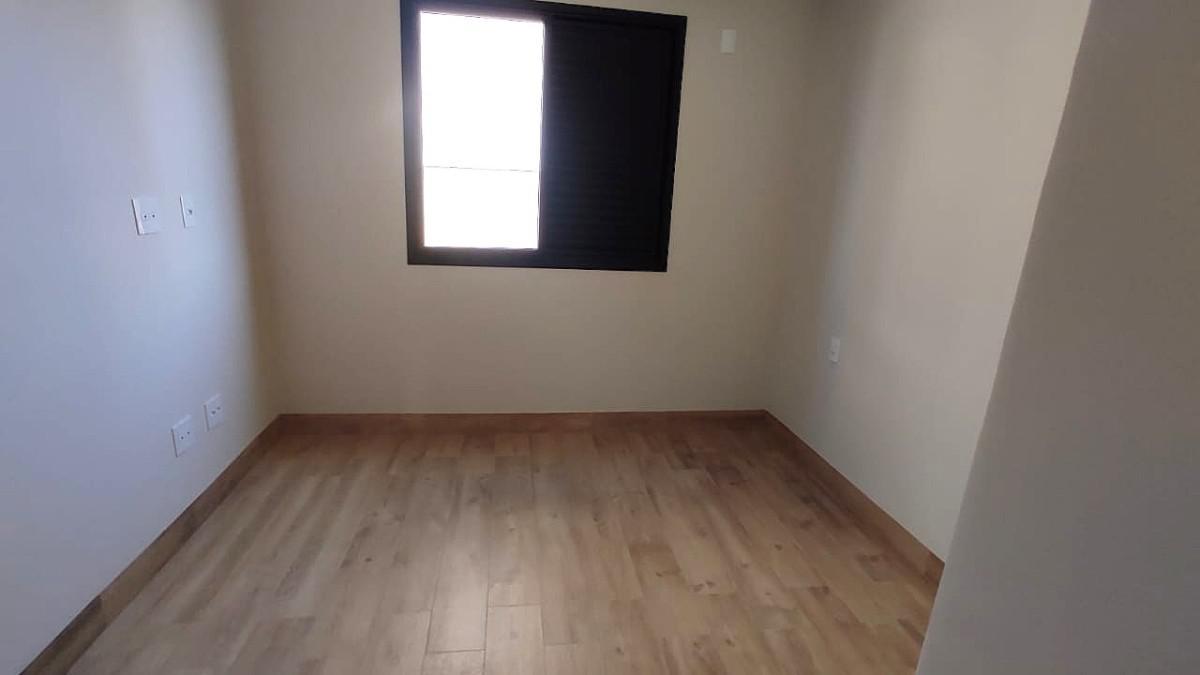 Casa, Jaraguá, 4 Quartos, 3 Vagas, 1 Suíte