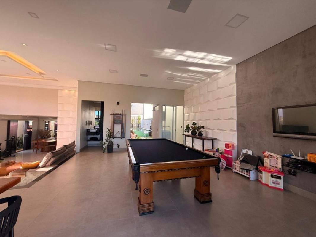 Casa, Campos Elíseos, 3 Quartos, 4 Vagas, 1 Suíte